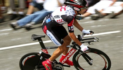 开云体育中国-季后赛抢七之夜，福克斯大场面先生