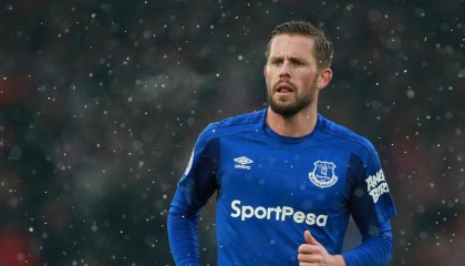 开云体育-雷霆终结魔术，德罗赞成为关键先生